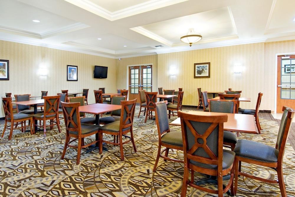 Holiday Inn Express & Suites Klamath Falls Central By Ihg Εξωτερικό φωτογραφία