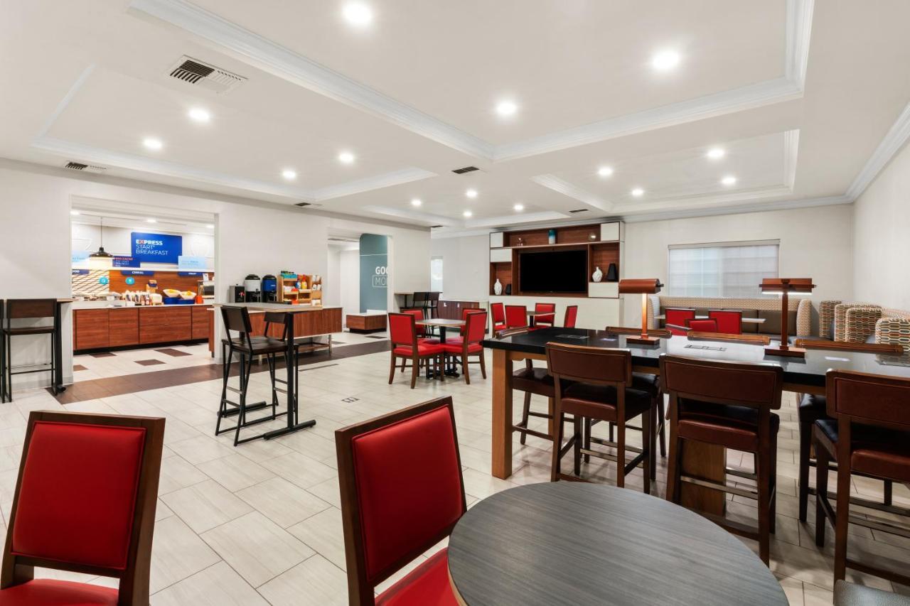 Holiday Inn Express & Suites Klamath Falls Central By Ihg Εξωτερικό φωτογραφία